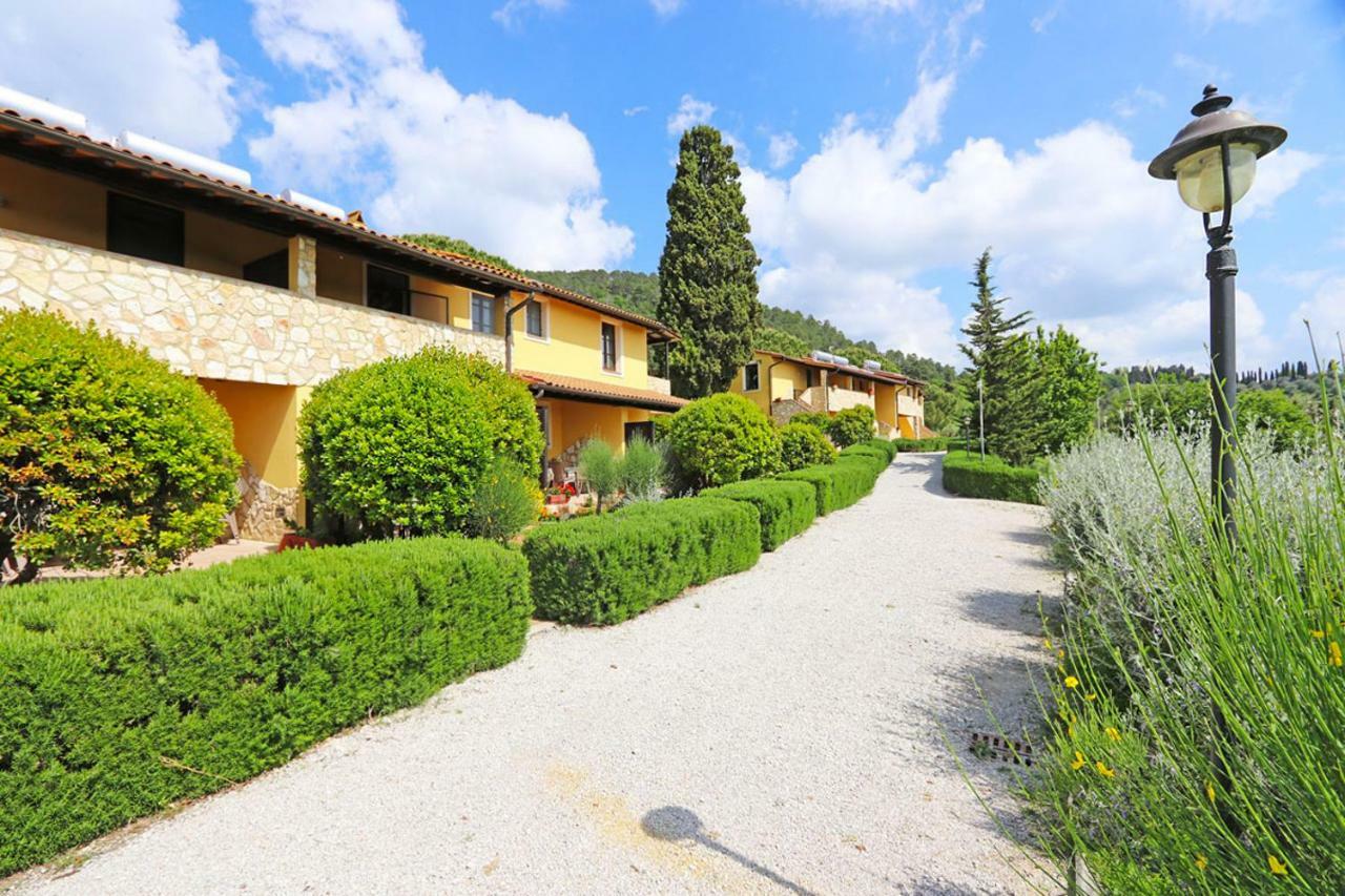 Agriturismo Eco-Bio Belmonte Vacanze Монтайоне Екстериор снимка